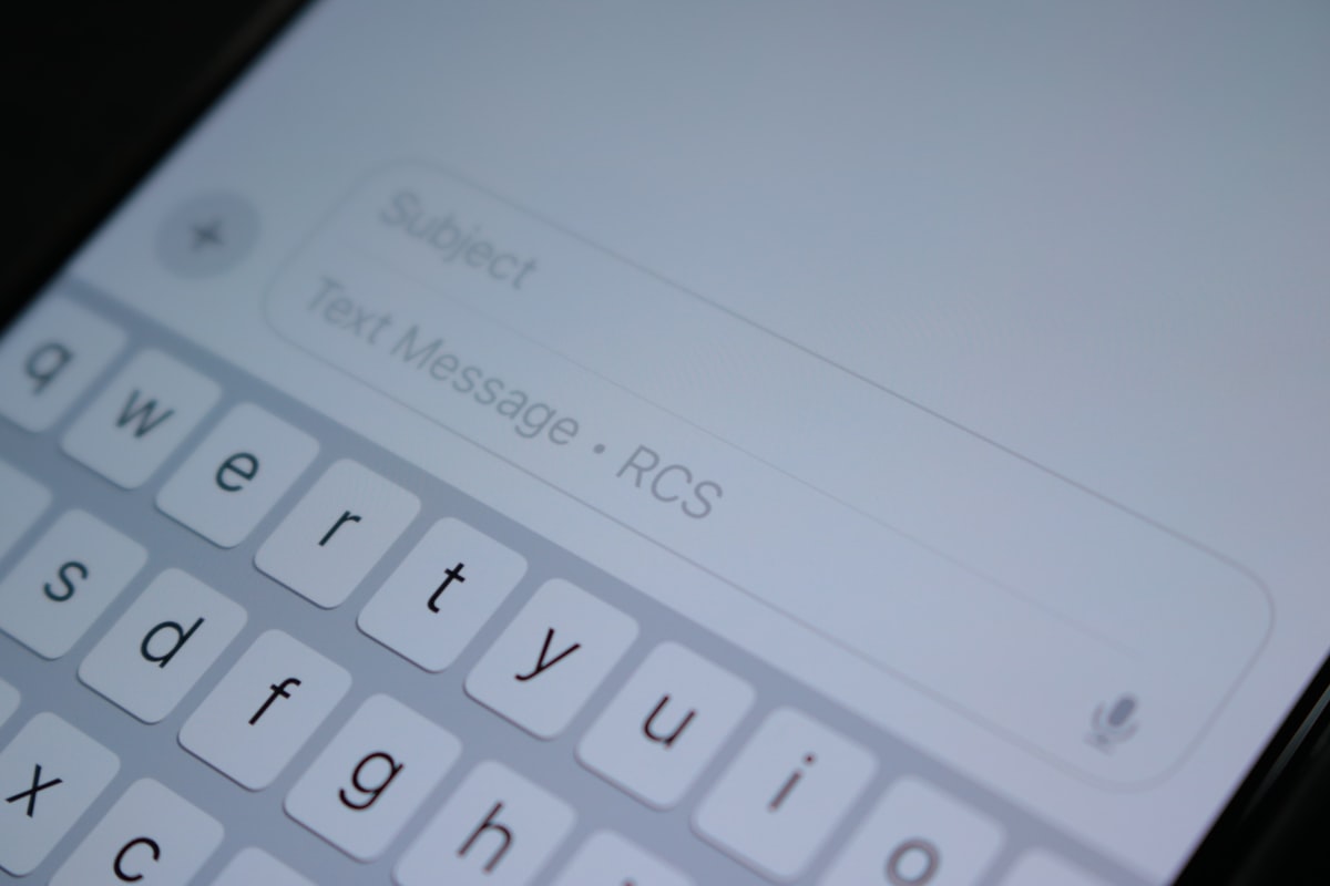How to Use Odoo's Email and WhatsApp Automation to Follow Up Faster